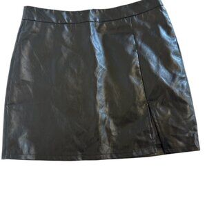 Faux Leather A-Line Mini Skirt Black Moto Edgy Classic Vegan Concert Size Large